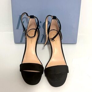 Women's Black Adinan Platform Sandal. Size 7 1/2 M